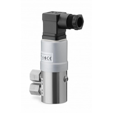 QBE3100UD50 - Датчик перепада давления для жидкостей, 0-50 PSI